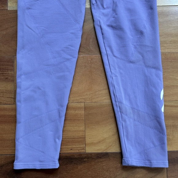 NUX Pelotón Shapeshifter Seamless Leggings - Picture 9 of 9